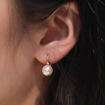 Round White Akoya Cultured Pearl Dangle Hook Earrings High Luster 18K Gold
