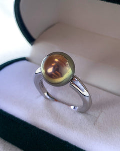 Real Cultured Green Simple Pearl Ring For Anniversary With Gold Plated Silver Band
